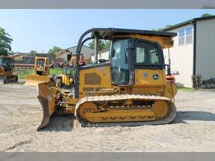 2010 John Deere 450J LGP