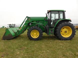 2013 John Deere 6140M