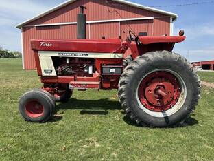 1973 International 1066