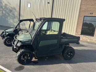 2021 John Deere GATOR XUV 835R
