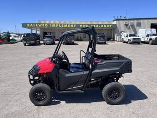 2023 Honda PIONEER 700 DELUXE