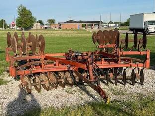 1982 Allis-Chalmers 12