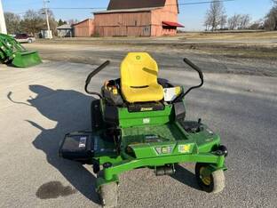 2025 John Deere Z325E
