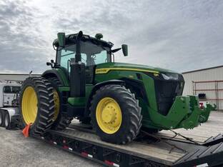 2023 John Deere 8R 280