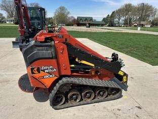 2019 Ditch Witch SK800