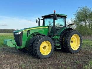 2012 John Deere 8335R