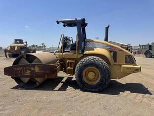 2006 Caterpillar C563E