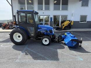 2012 New Holland Boomer 35