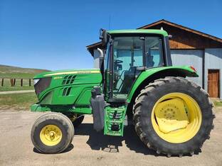 2014 John Deere 6105M
