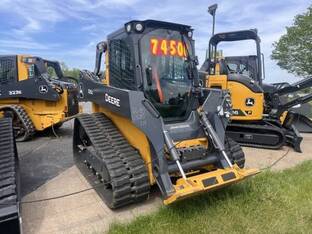 2024 John Deere 325G