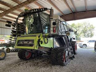 2023 Claas LEXION 8700TT