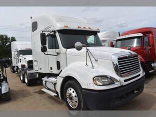 2007 Freightliner COLUMBIA 120