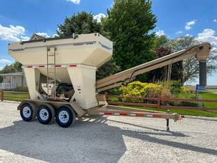 2015 Unverferth 3750