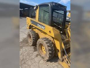 2007 John Deere 317