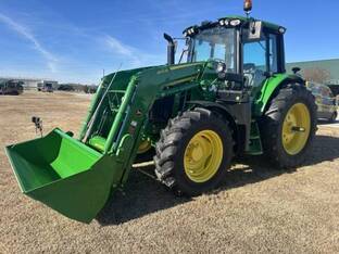 2023 John Deere 6120M
