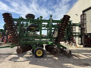 2013 John Deere 2623VT