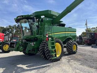 2021 John Deere S760
