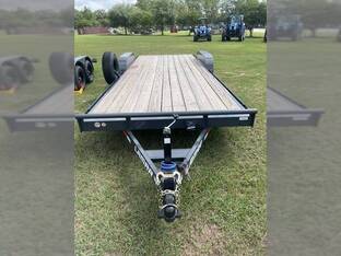 2025 Lamar 22' Carhauler