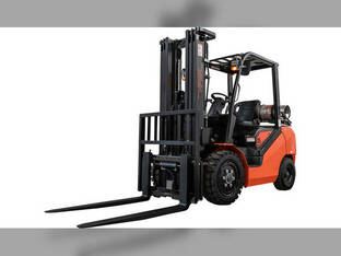 2024 Viper Lift Trucks FY35.