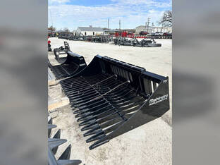 2025 Mahindra Attachments Rock Buckets 75 In.