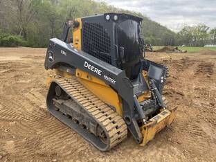 2023 John Deere 331G