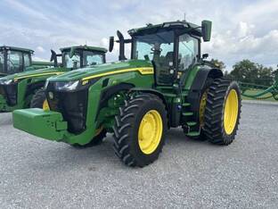 2023 John Deere 8R 310