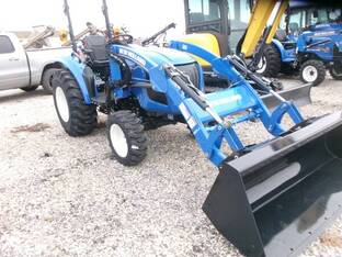 New Holland BOOMER 40