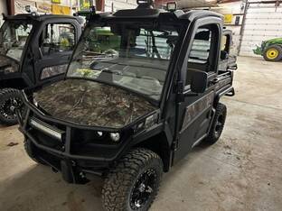 2023 John Deere GATOR XUV 835R