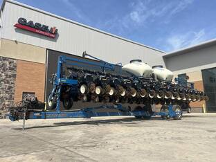 2011 Kinze 3600ASD