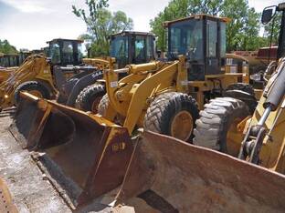 2004 Caterpillar 938G II