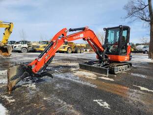 2023 Kubota KX040-4