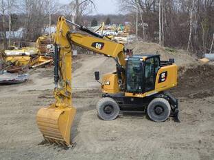 2015 Caterpillar M320F