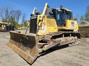 2015 Komatsu D85EX-18