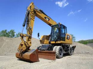 2015 Caterpillar M318F