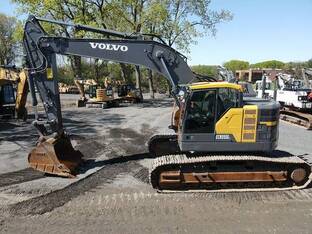 2022 Volvo ECR355EL
