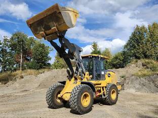 2021 John Deere 544 P-TIER