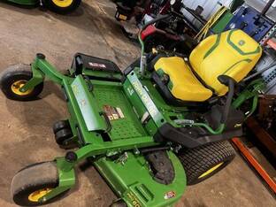 2023 John Deere Z740R