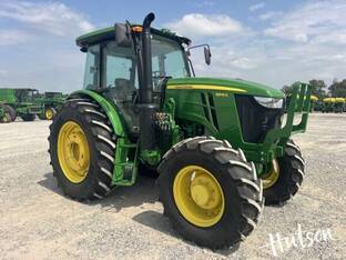 2023 John Deere 6105E