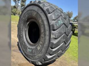 MICHELIN 33.25R29