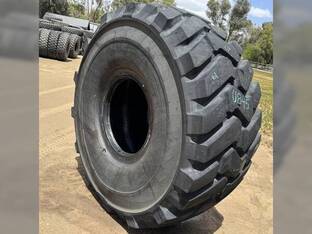 MICHELIN 33.25R29