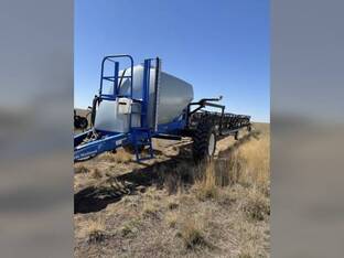 2009 New Holland S1070