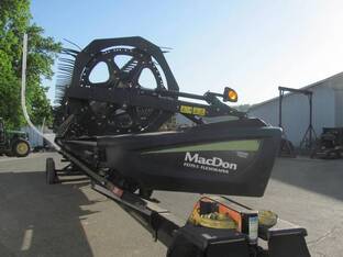 2013 MacDon Industries FD75
