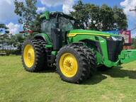 2022 John Deere 8R 370