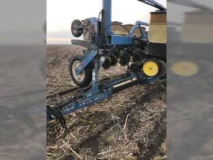 Kinze TWIN LINE 12