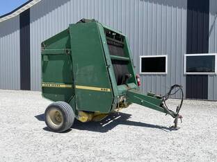 John Deere 530