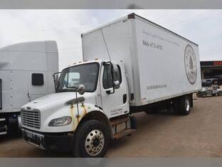 2015 Freightliner BUSINESS CLASS M2 106