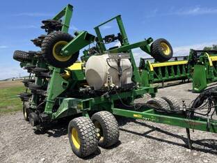 2014 John Deere 1990