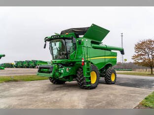 2019 John Deere S760