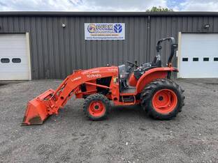 2022 Kubota L3560HST