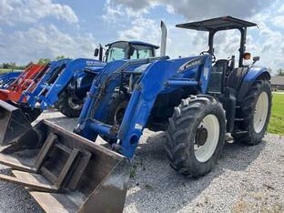 2004 New Holland TS115A